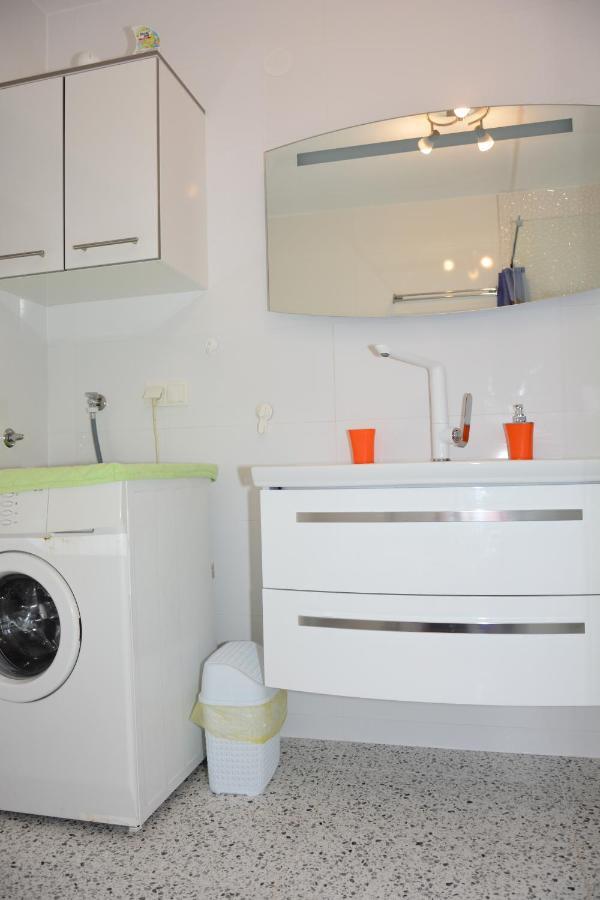 Apartment Rita Сен Екстериор снимка